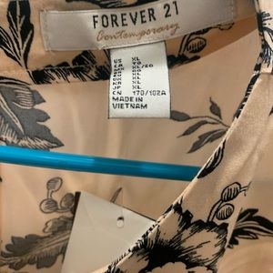 Forever 21 Tan dress w Black floral accents